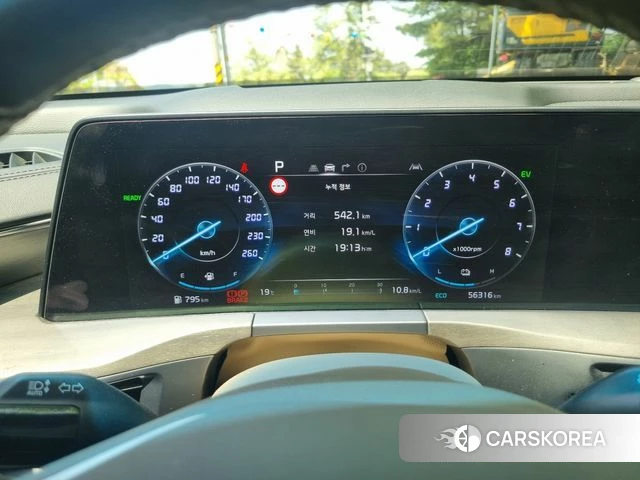 Kia K8 Hybrid 2021 Серебристо-серый из Кореи, фото 2