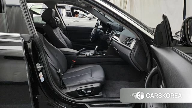 BMW 3 Series GT (F34) 2020 Черный из Кореи, фото 2