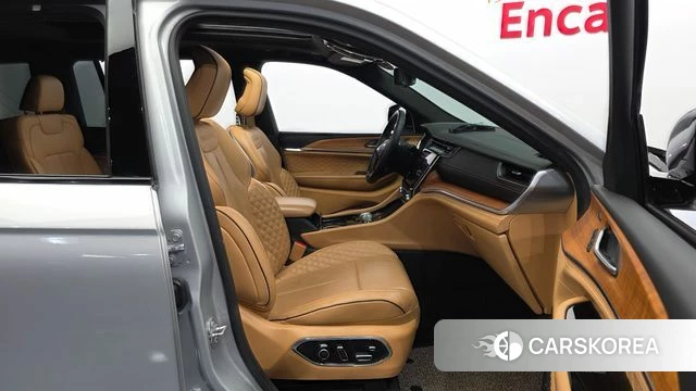 Jeep Grand Cherokee (WL) 2021 Серебряный из Кореи, фото 2