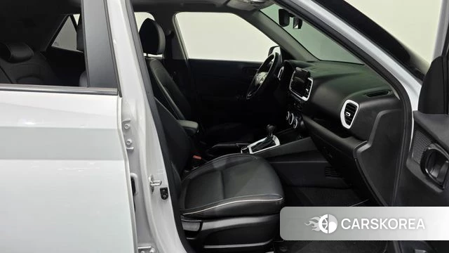 Hyundai Venue 2021 Белый из Кореи, фото 2