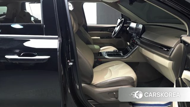 Kia Carnival 4th generation 2021 Черный из Кореи, фото 2