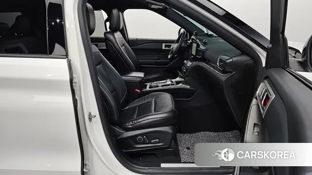 Ford Explorer 6th Generation id 2932105 из Кореи 2