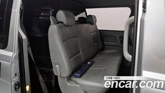 Hyundai The New Grand Starex 2018 Серебряный из Кореи, фото 2