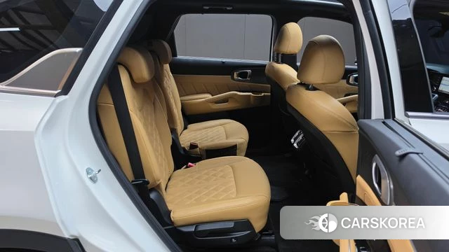 Kia Sorento 4th Generation 2023 Белый из Кореи, фото 2