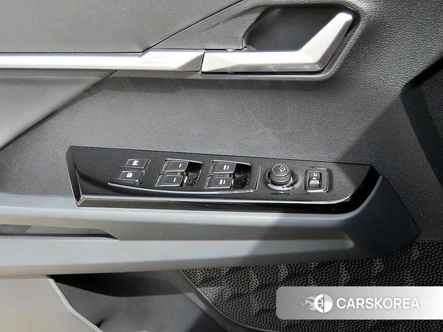 Ssangyong Torres 2023 Зеленый из Кореи, фото 2