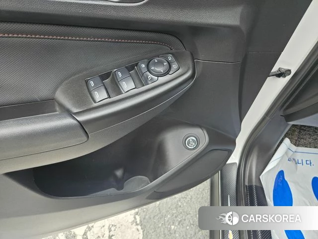 Chevrolet (GM Daewoo) Trailblazer 2020 Жемчужный цвет из Кореи, фото 2