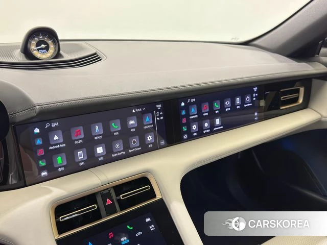 Porsche Taycan 2023 Черный из Кореи, фото 2