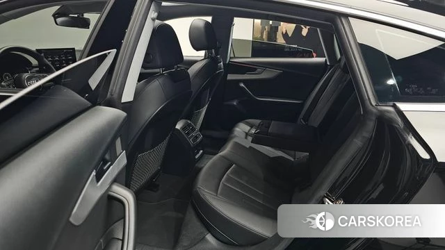 Audi A5 (F5) 2022 Черный из Кореи, фото 2