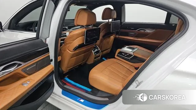 BMW 7 Series (G11) 2021 Белый из Кореи, фото 2