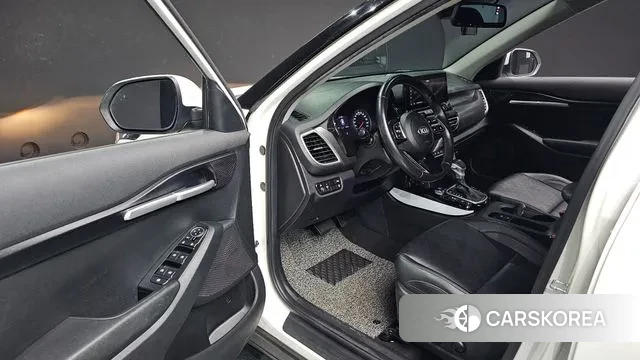 Kia Seltos 2020 Белый из Кореи, фото 2