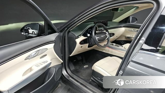 Genesis GV70 2022 Серый из Кореи, фото 2