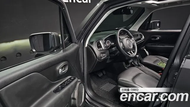 Jeep Renegade id 2916718 из Кореи 2