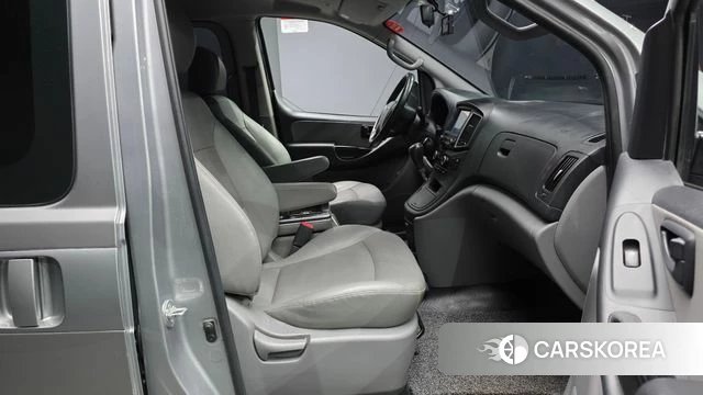 Hyundai The New Grand Starex 2020 Серебряный из Кореи, фото 2