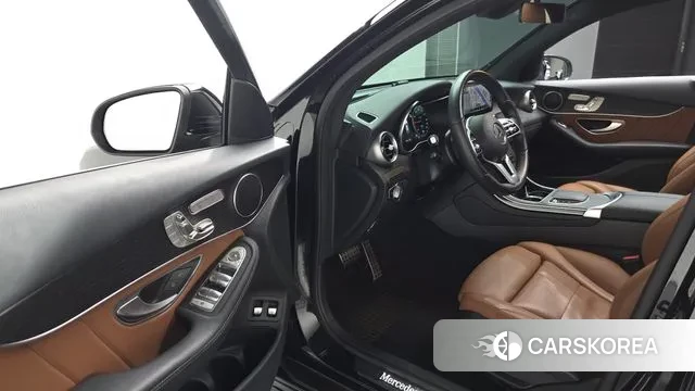 Mercedes-Benz GLC-Class X253 2021 Черный из Кореи, фото 2