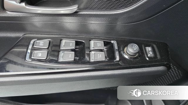 Ssangyong Beautiful Korando 2022 Белый из Кореи, фото 2