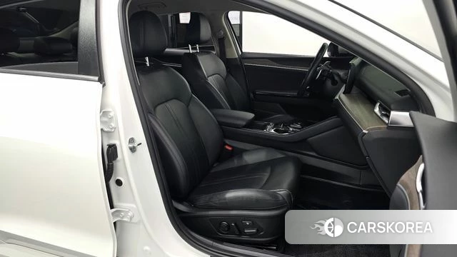 Kia K5 3rd generation 2021 Белый из Кореи, фото 2