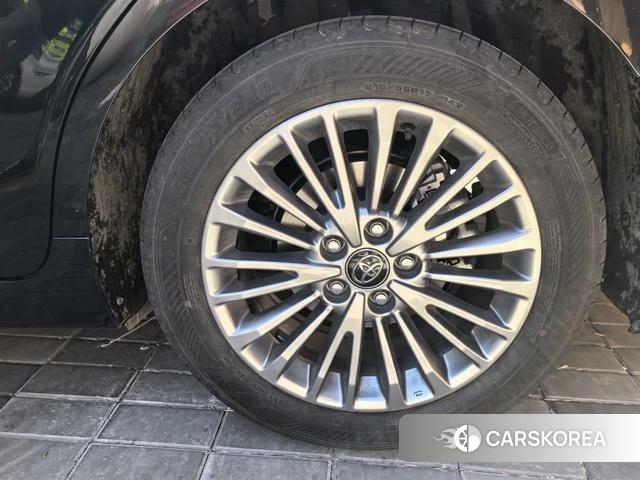 Toyota Camry 2025 Черный из Китая, фото 2