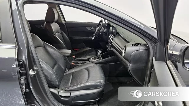 Kia Come New K3 2018 Серый из Кореи, фото 2