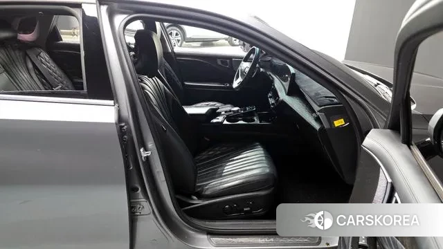 Kia K8 2022 Серебряный из Кореи, фото 2