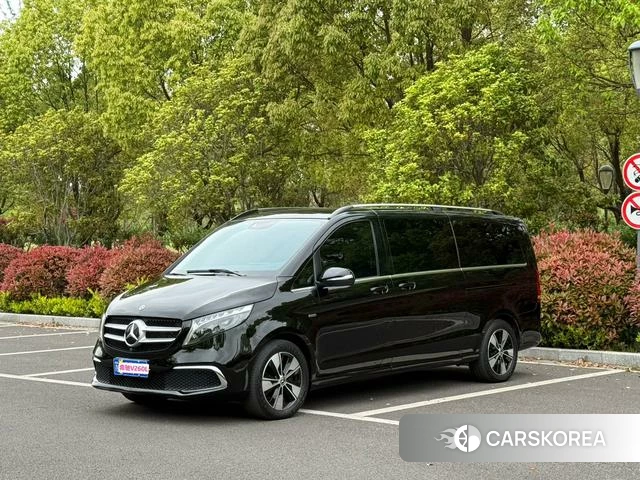 Mercedes-Benz V-class 2023 Черный из Китая, фото 2