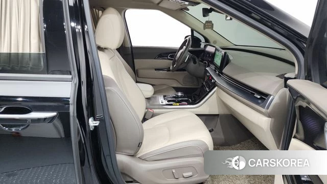 Kia Carnival 4th generation 2022 Черный из Кореи, фото 2