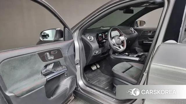 Mercedes-Benz GLA - Class H247 id 2885732 из Кореи 2