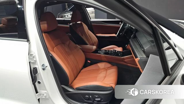 Kia The New K5 3rd generation 2025 Белый из Кореи, фото 2
