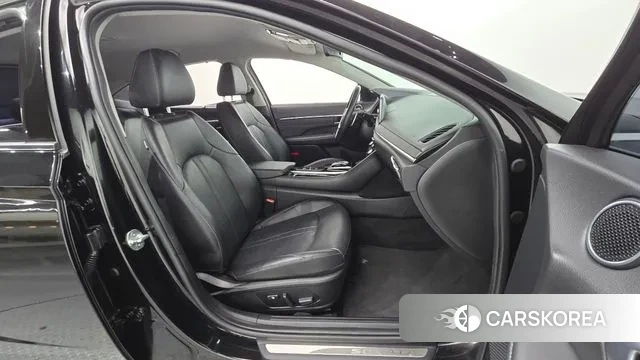 Hyundai Sonata (DN8) 2021 Черный из Кореи, фото 2