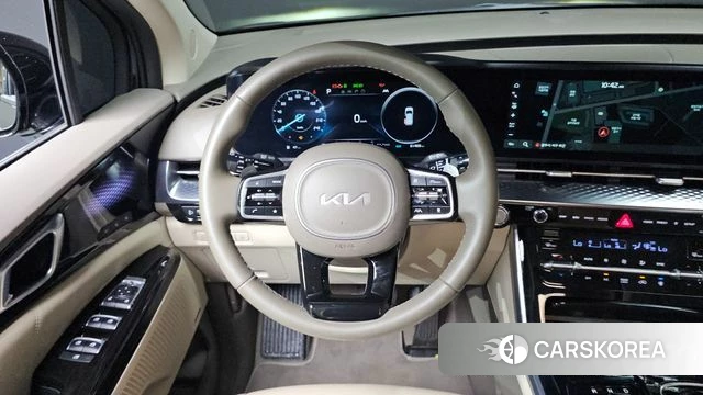 Kia Carnival 4th generation 2023 Черный из Кореи, фото 2