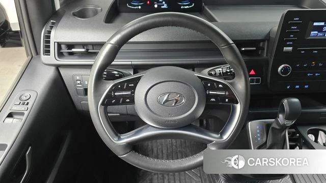 Hyundai Staria 2022 Черный из Кореи, фото 2