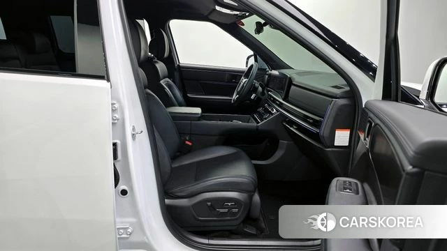 Hyundai Santa Fe (MX5) 2024 Белый из Кореи, фото 2