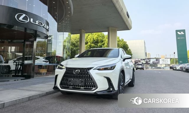 Lexus NX 2023 Белый из Китая, фото 2