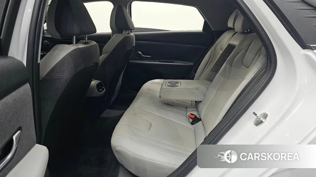 Hyundai Avante (CN7) 2022 Белый из Кореи, фото 2