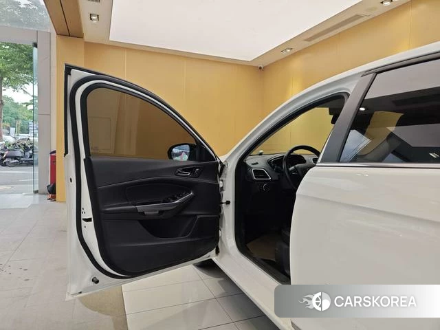 Ford Forrest 2019 Белый из Китая, фото 2