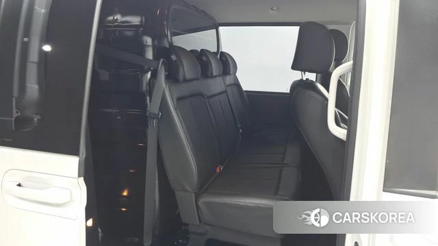 Hyundai Staria 2021 Белый из Кореи, фото 2