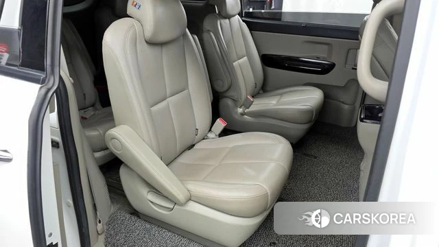 Kia The New Carnival 2018 Белый из Кореи, фото 2