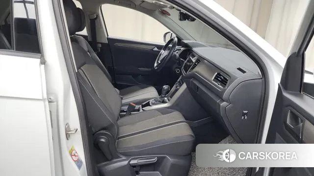 Volkswagen T-Roc 2021 Белый из Кореи, фото 2