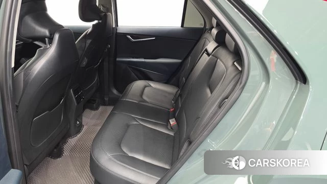 Kia Di Ol Nu Niro 2022 Темно-зеленый из Кореи, фото 2