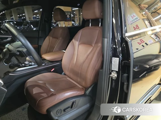 Audi Q7 (4M) 2021 Черный из Кореи, фото 2