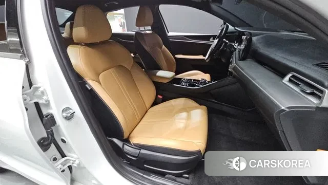 Kia K5 Hybrid 3rd Generation 2022 Белый из Кореи, фото 2