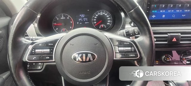 Kia Seltos 2021 Белый из Кореи, фото 2