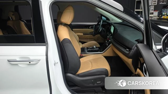 Kia Carnival 4th generation 2023 Белый из Кореи, фото 2