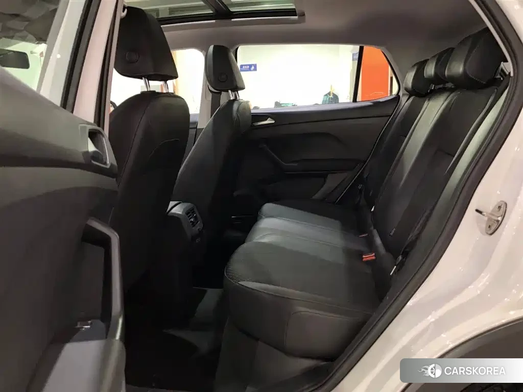 Volkswagen Tacqua 2024 Белый из Китая, фото 3