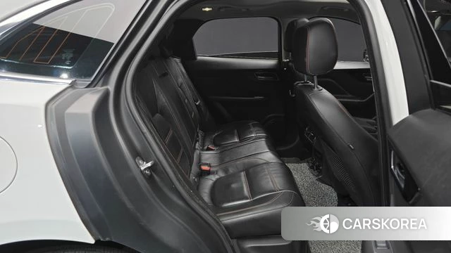 Jaguar F-PACE 2018 Белый из Кореи, фото 2