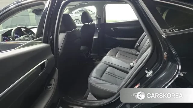 Hyundai Sonata (DN8) 2022 Черный из Кореи, фото 2