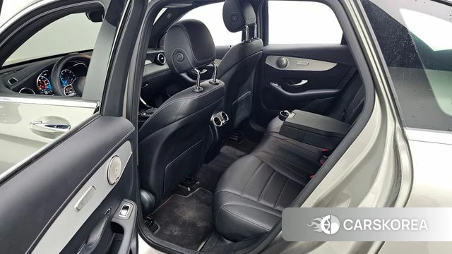 Mercedes-Benz GLC-Class X253 2022 Серебристо-серый из Кореи, фото 2