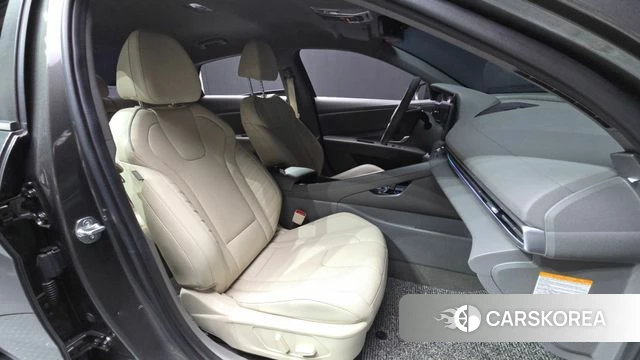 Hyundai The New Avante Hybrid (CN7) 2023 Серый из Кореи, фото 2