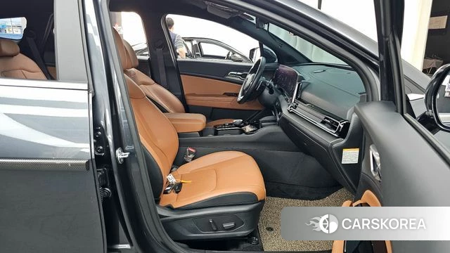 Kia Sportage 5th Generation Hybrid 2023 Серый из Кореи, фото 2