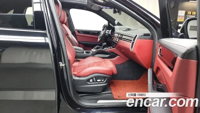 Porsche Cayenne (PO536) 2021 Черный из Кореи, фото 2