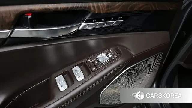 Genesis G90 2019 Черный из Кореи, фото 2